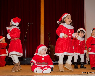 Natal em Shinshiro 2013 No domingo passado, 22 de Dezembro, a “Igreja de Shinshiro” realizou seu culto de Natal com várias apresentações de...