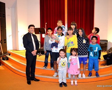 Dia das Crianças 2015 No dia 5 de maio celebra-se no Japão o “Dia das Crianças”, por isso a Igreja aproveitou o domingo passado, 3 de maio,...
