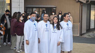 Batismos de Jorge, Carolina e Wilbert No domingo, 14 de fevereiro, foi realizado o batismo dos nossos irmãos Jorge Suárez e Carolina Salazar de Shinshiro,...
