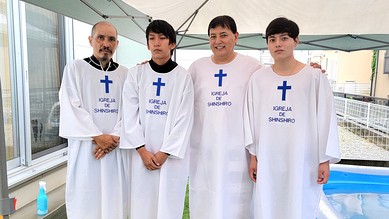 Batismos em Hamamatsu No sábado, 13 de agosto foi realizado o batismo dos nossos irmãos Daniel Camacho, Daniel Camacho filho e também de...